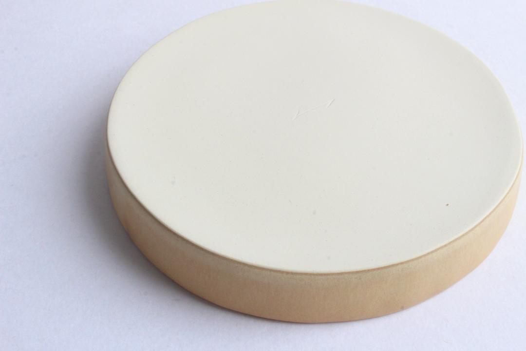 大森由貴奈　丸皿（M）溶白の画像