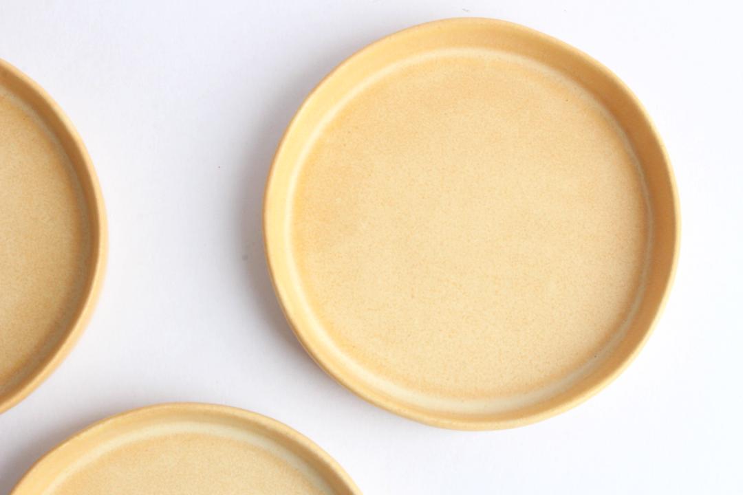 大森由貴奈　丸皿（M）溶白の画像