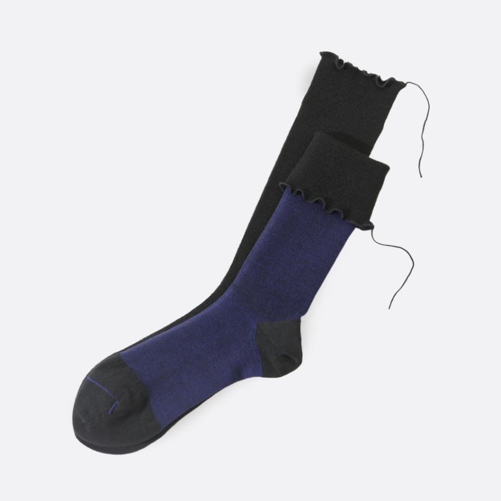 sarigenaku　靴下wool（クリスマスローズ-Christmas rose)の画像