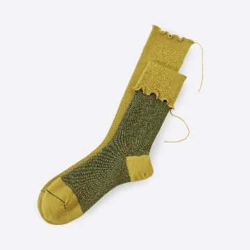 sarigenaku　靴下wool（イチョウ-Ginkgo biloba)の画像