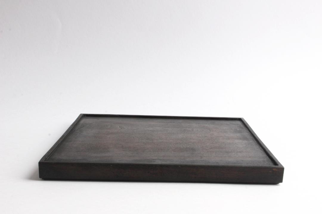 徒爾　くりぬき盆　サクラ　国産　黒漆　楕円トレー　1点 商品詳細 もくぺれGALLERYkino作家もの器onlineshop