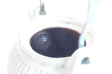 鈴木　進　粉引線紋急須（金具取手）の画像