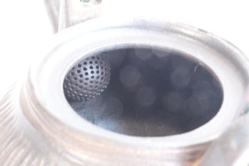 鈴木　進　金彩釉しのぎ急須（金具取手）の画像