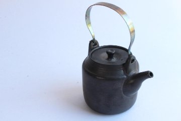 鈴木　進　金彩釉急須（金具取手）の画像