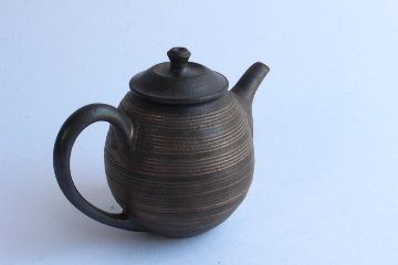 鈴木　進　金彩釉しのぎ茶壺の画像