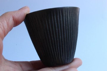 鈴木　進　金彩釉しのぎカップの画像