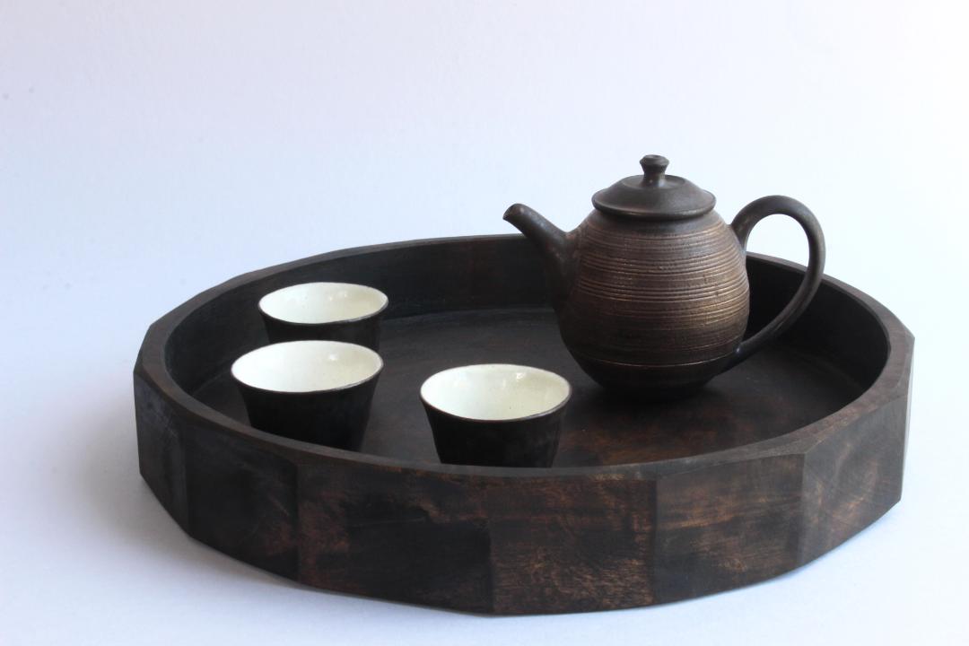 鈴木　進　金彩釉茶杯の画像