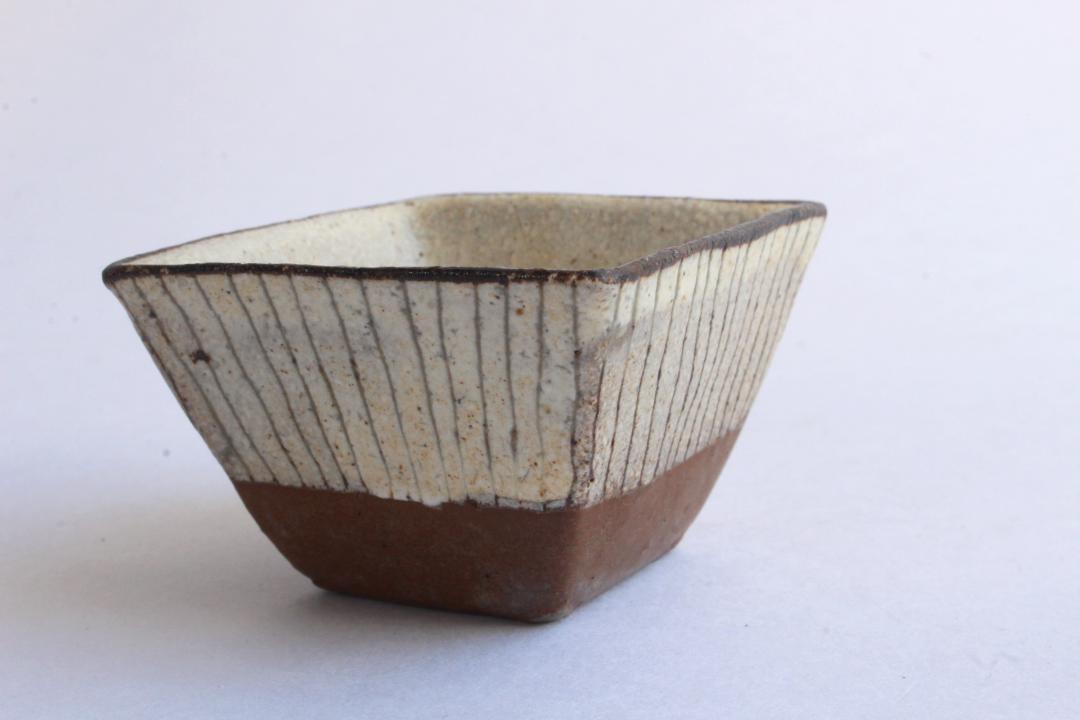 鈴木　進　粉引線紋角鉢　小の画像