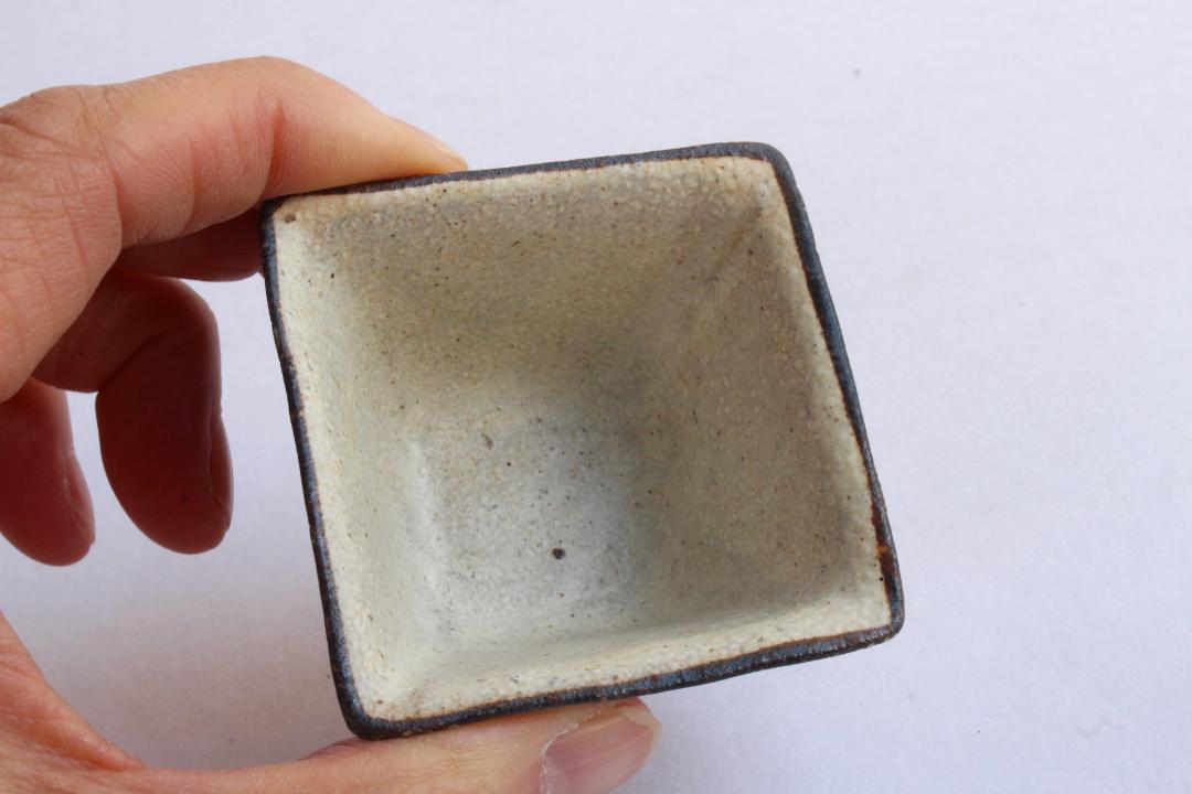 鈴木　進　粉引線紋角鉢　小の画像