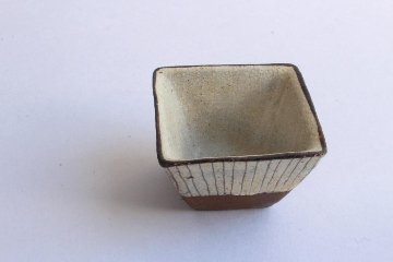 鈴木　進　粉引線紋角鉢　小の画像