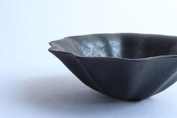 鈴木　進　金彩釉多角小鉢の画像