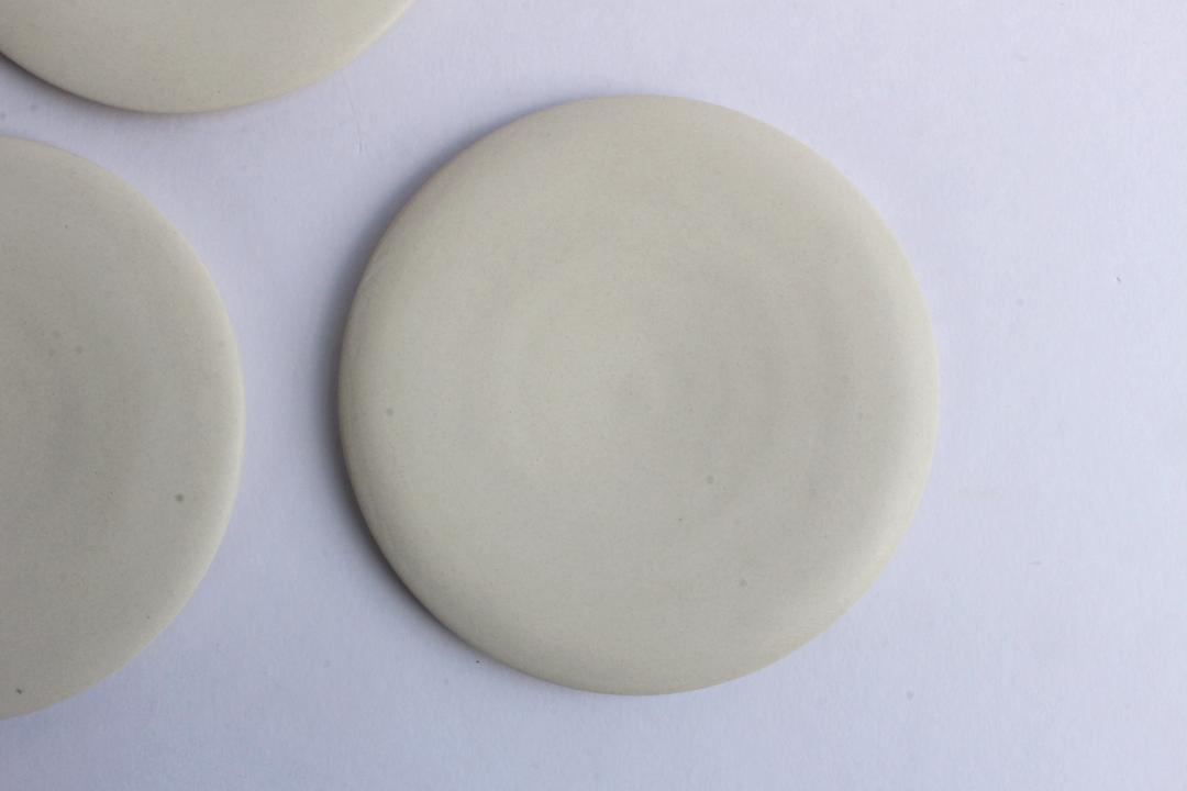 鈴木　進　白土５寸プレートの画像