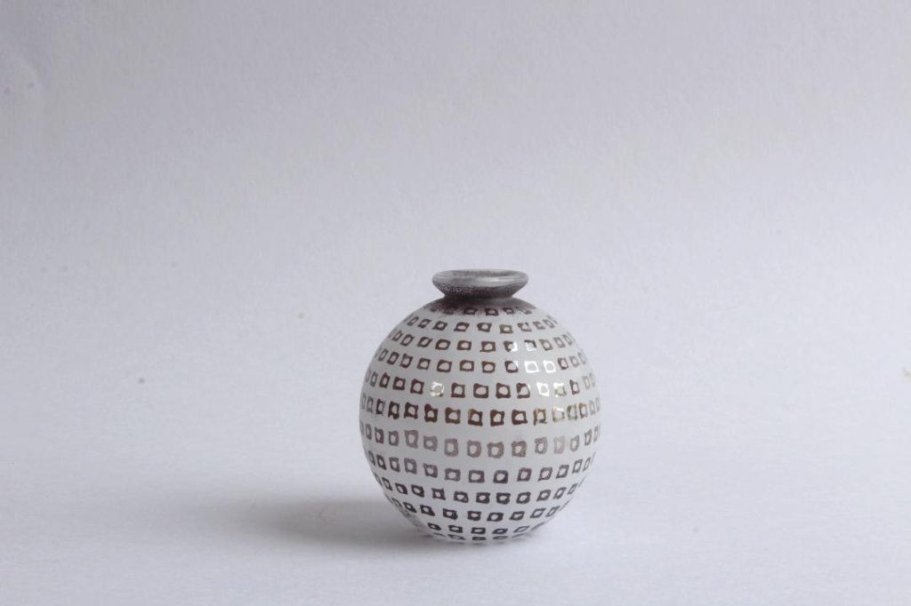 山崎雄一　一輪挿し　pebbleの画像