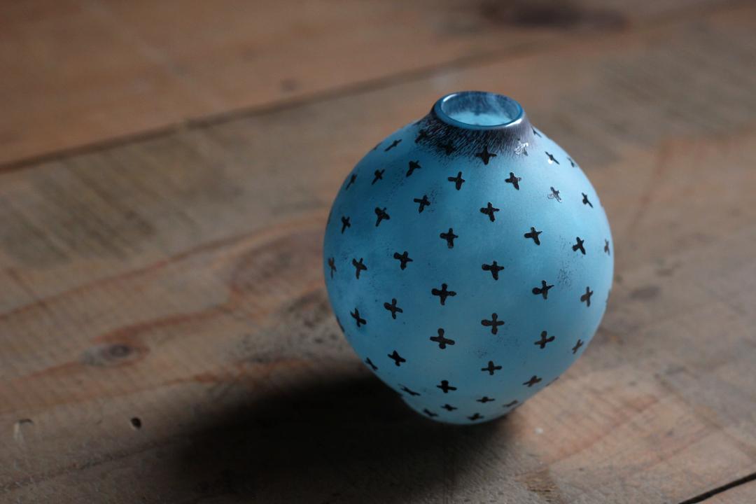 山崎雄一　一輪挿し　crossの画像