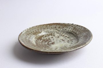 西川真衣　５寸皿　刷毛目とびかんなの画像