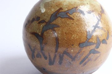 西川真衣　花入れ　鉄唐草の画像
