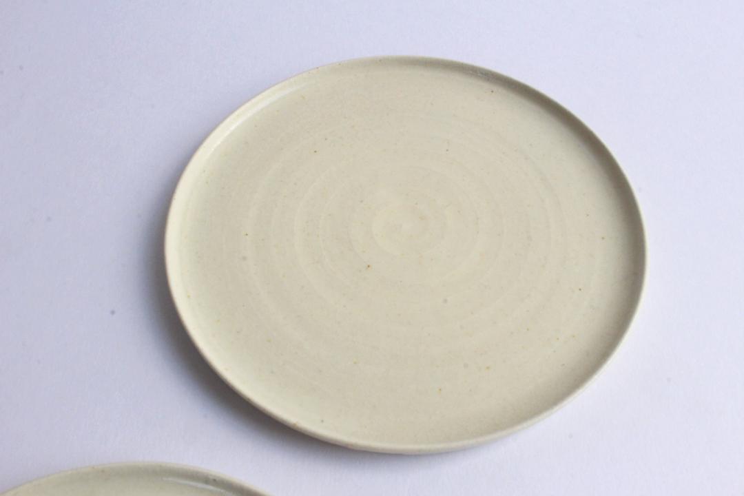 渡邉　和　白瓷ケーキ皿の画像