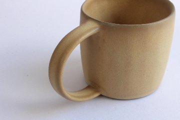 大森由貴奈　マグカップ　淡黄の画像