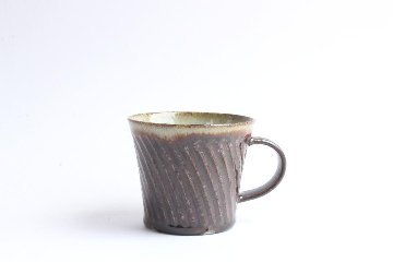 伊藤　豊　しのぎマグカップ　焦茶の画像