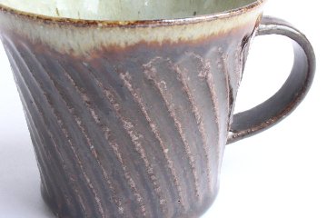 伊藤　豊　しのぎマグカップ　焦茶の画像