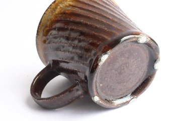 伊藤　豊　しのぎマグカップ　焦茶の画像