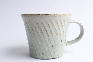 伊藤　豊　しのぎマグカップ　白の画像