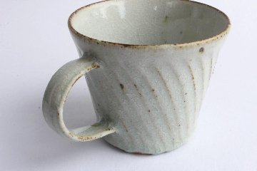 伊藤　豊　しのぎマグカップ　白の画像