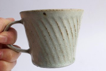 伊藤　豊　しのぎマグカップ　白の画像