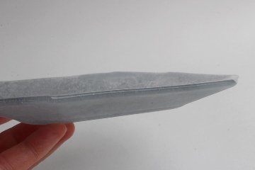 オオタ硝子研究室　【quiet】八角銘々皿　ブルーグレーの画像