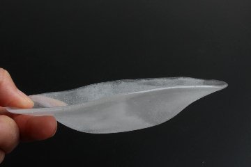 オオタ硝子研究室　【quiet】変形小鉢の画像