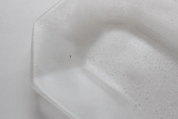 オオタ硝子研究室　【quiet】八角長皿　クリアマットの画像