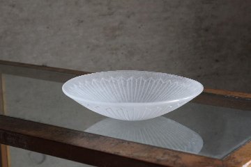 オオタ硝子研究室　矢羽根浅鉢の画像