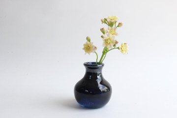 オオタ硝子研究室　花入れ　ネイビーの画像