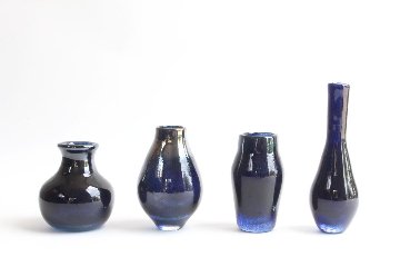オオタ硝子研究室　花入れ　ネイビーの画像