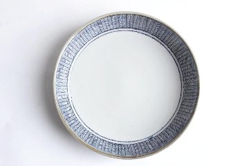 鈴木美佳子　２２ｃｍ切立ち　矢羽根の画像