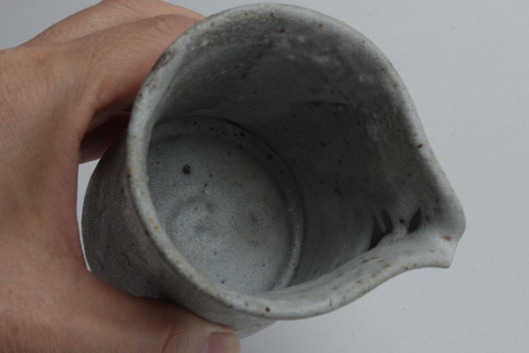 陶器あ⇔ん　片口　筒型の画像
