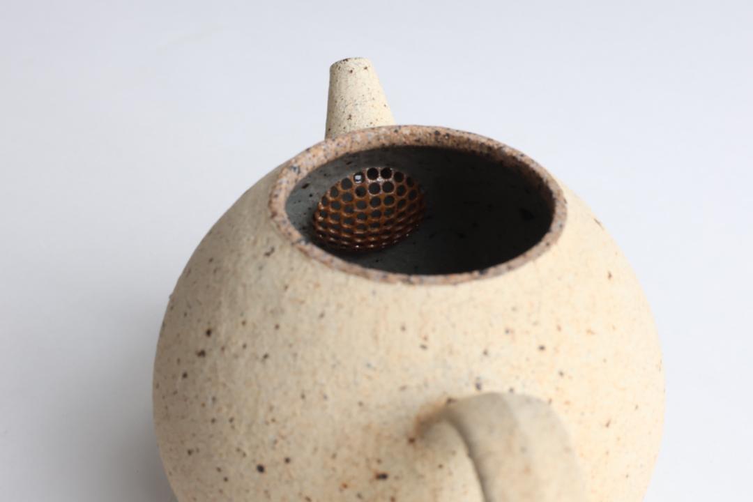 畑中　篤　荒化粧急須　中の画像