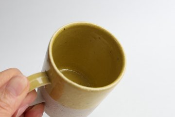 畑中　篤　黄白掛け分けマグ　小　荒半磁の画像
