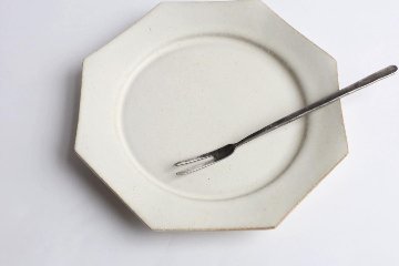 塚本友太　八角皿S　白の画像