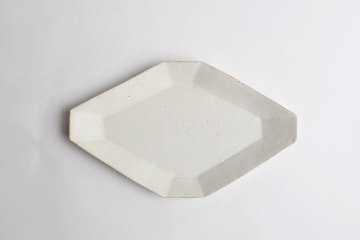 塚本友太　ひし形皿　白の画像