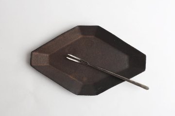 塚本友太　ひし形皿　黒の画像