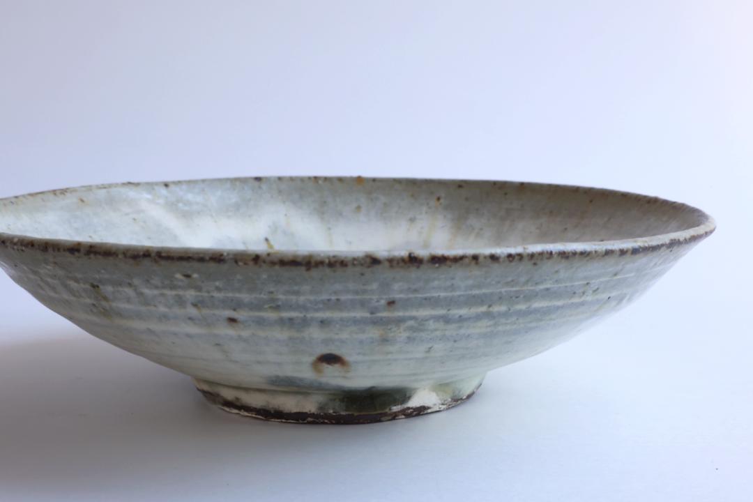 坪井俊憲　粉引鉢の画像