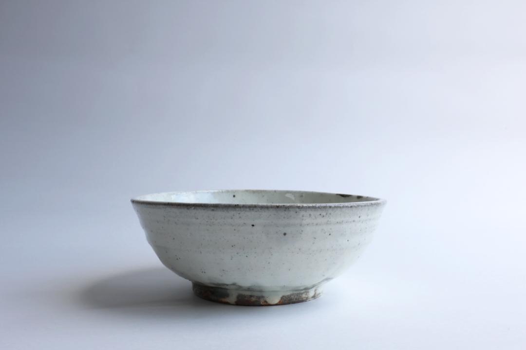 坪井俊憲　粉引鉢の画像
