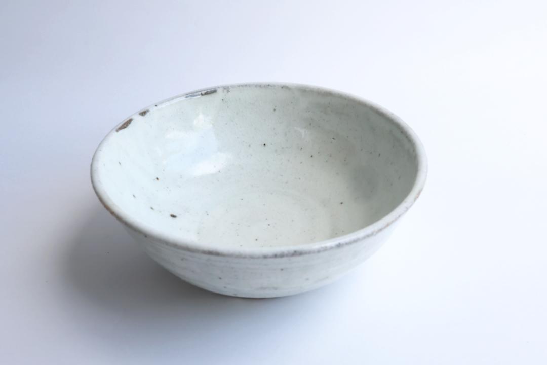 坪井俊憲　粉引鉢の画像