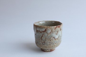 坪井俊憲　灰釉ぐい呑の画像