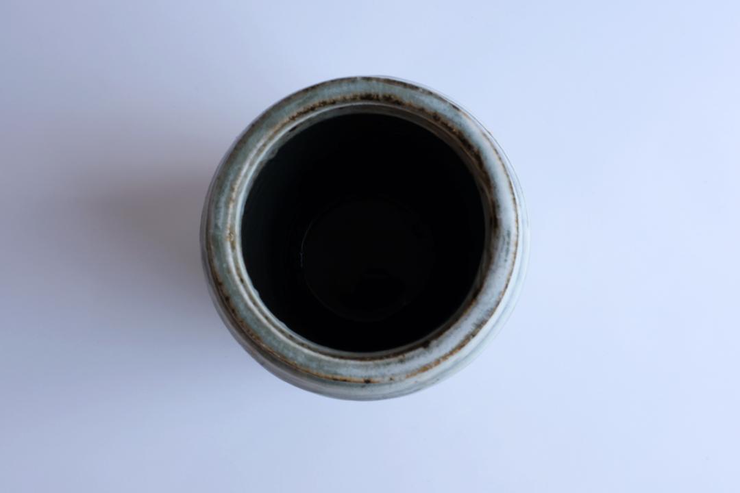 坪井俊憲　刷毛目壺の画像
