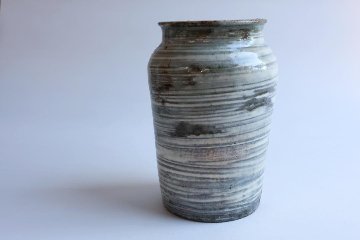 坪井俊憲　刷毛目壺の画像