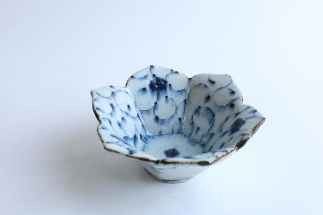 小峠貴美子　六弁稜花小鉢の画像
