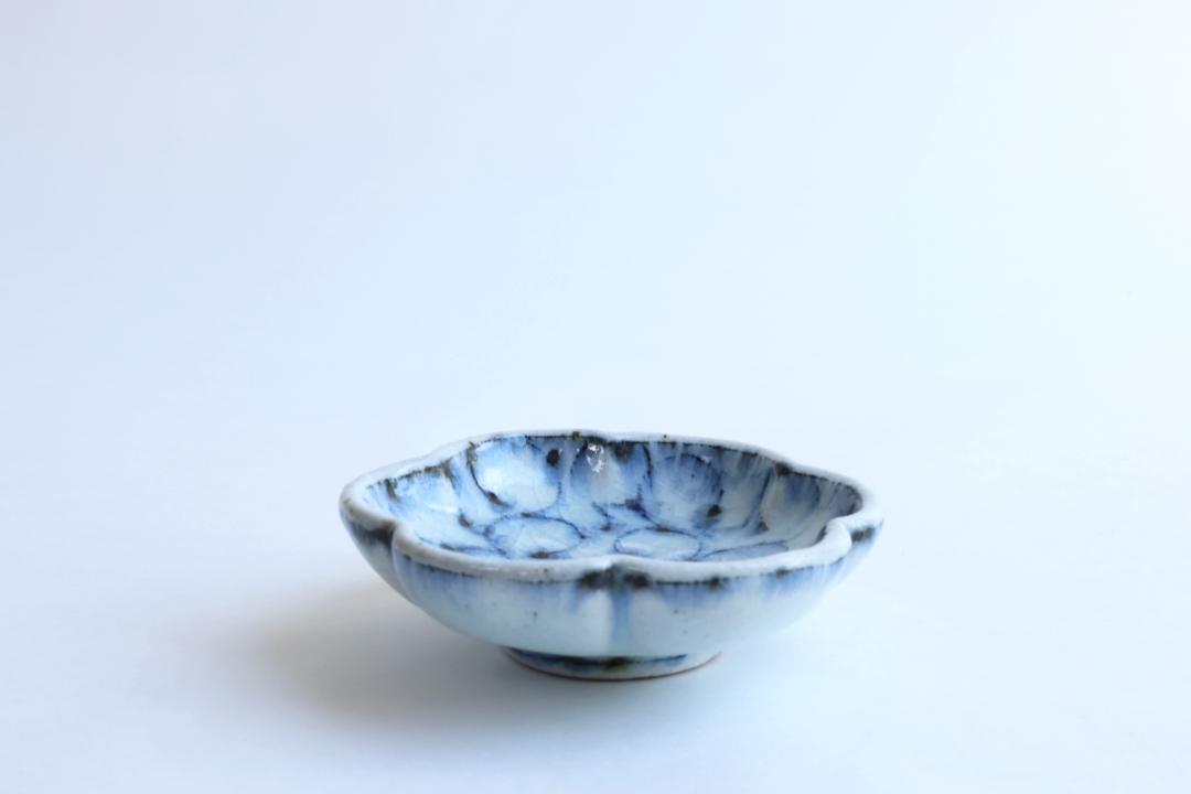 小峠貴美子　六弁輪花豆皿の画像
