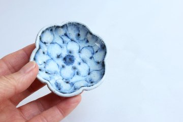 小峠貴美子　六弁輪花豆皿の画像